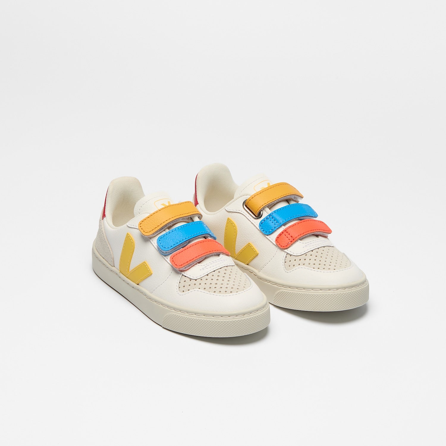 V-10 LEATHER WHITE TONIC - VEJA SALE