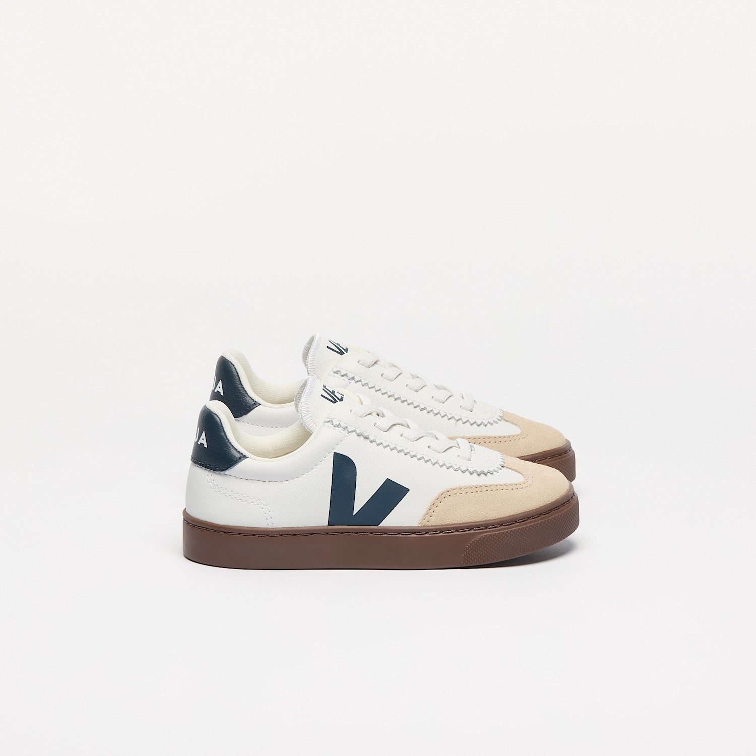 VOLLEY ELASTIC LACES LEATHER WHITE NAUTICO BARK - VEJA US