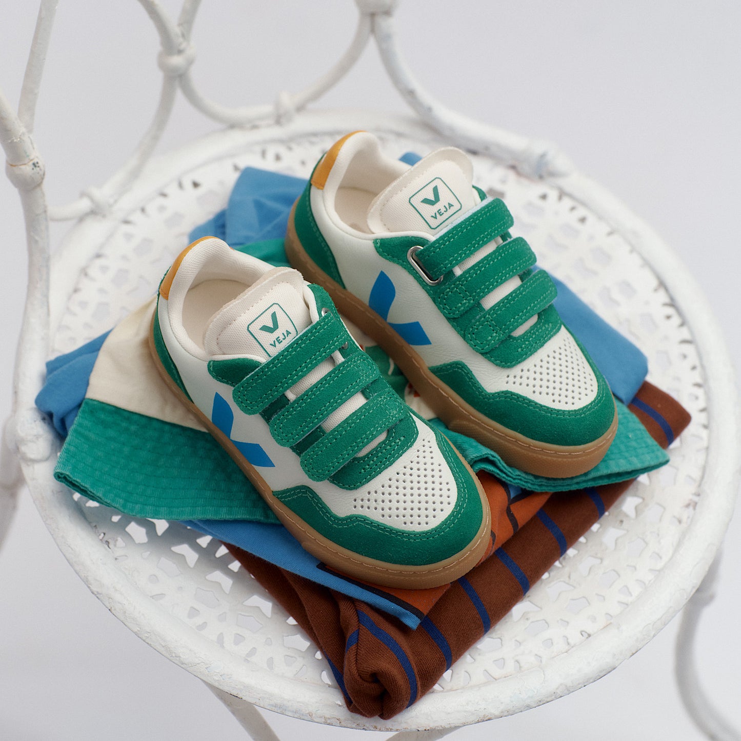 V-90 LEATHER JADE EGEE EMERAUDE NATURAL - VEJA US