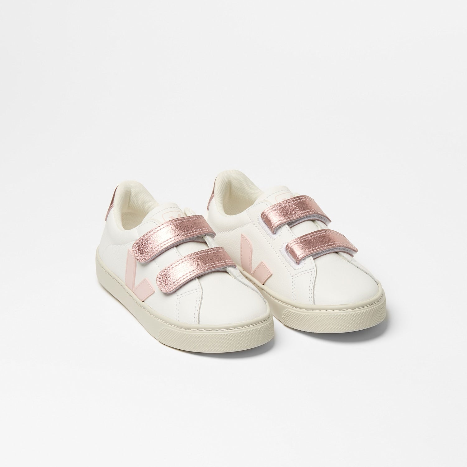 ESPLAR LEATHER WHITE PETALE NACRE - VEJA SALE