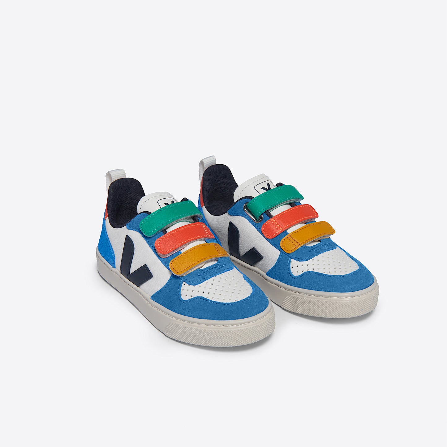V-10 LEATHER WHITE MULTICO NAUTICO - VEJA ONLINE