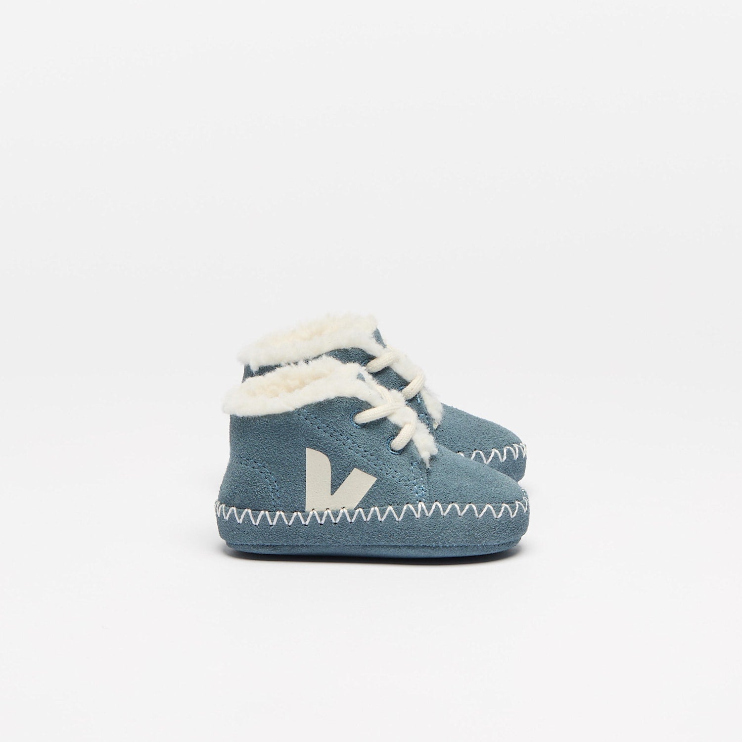 BABY FURED SUEDE CALIFORNIA PIERRE - VEJA ON SALE