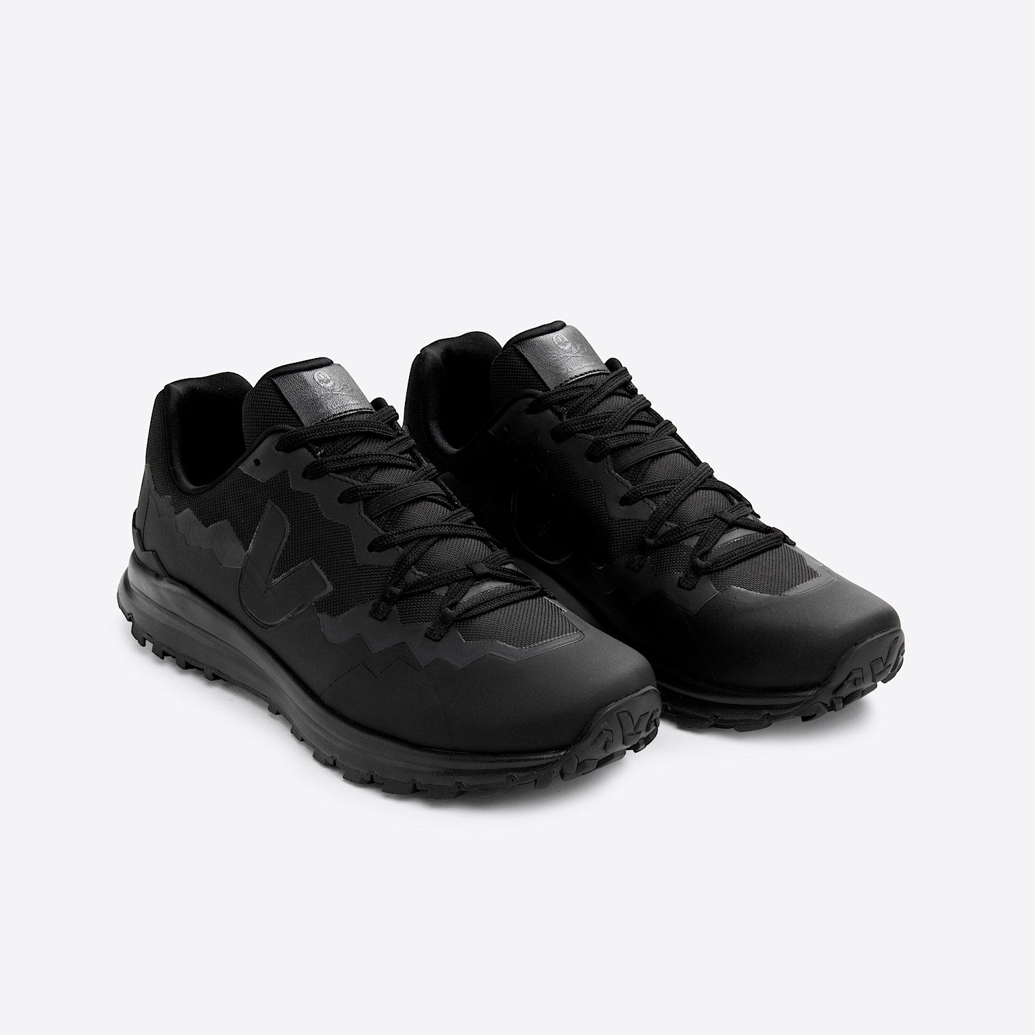 FITZ ROY TREK-SHELL VEJA X SEA SHEPHERD FULL BLACK - VEJA US