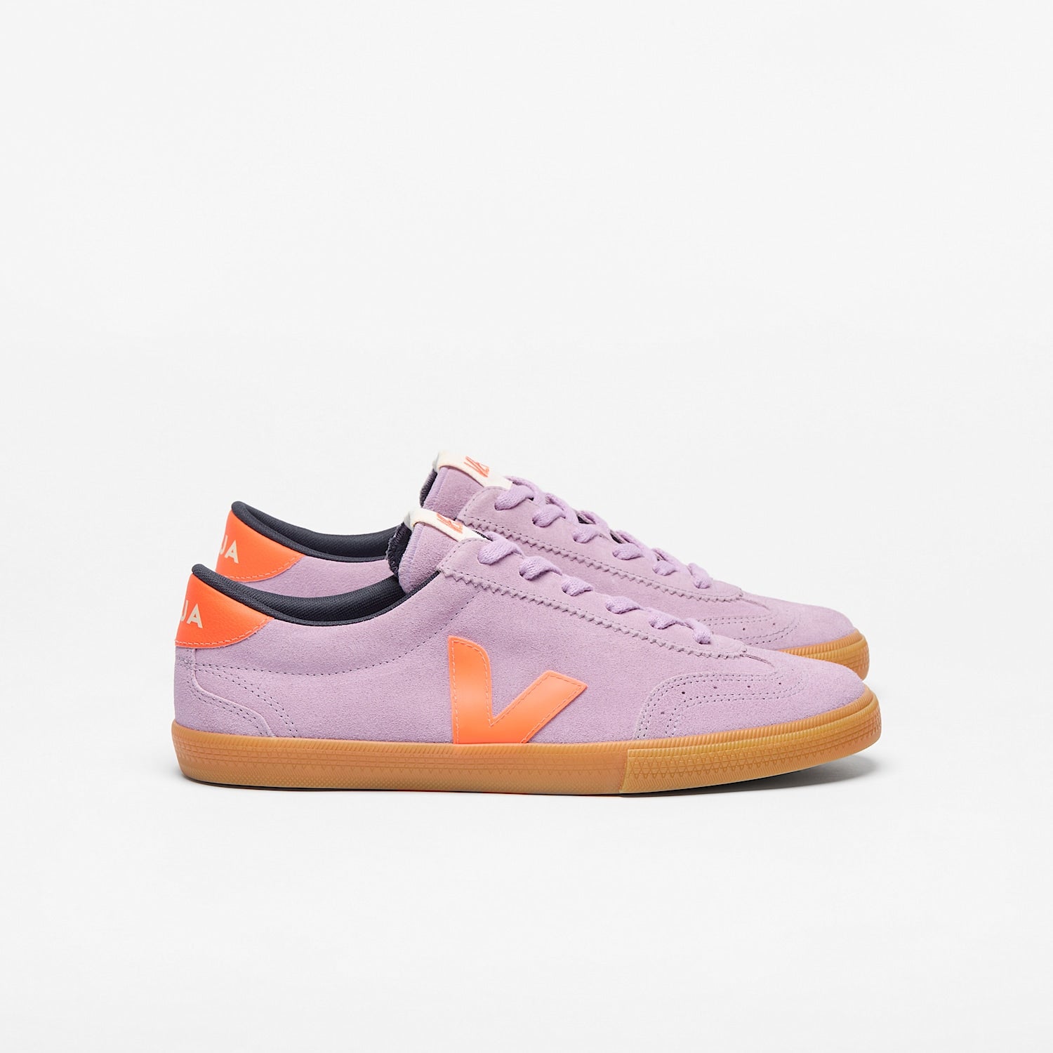 VOLLEY SUEDE ORCHID FURY NATURAL - VEJA ON SALE